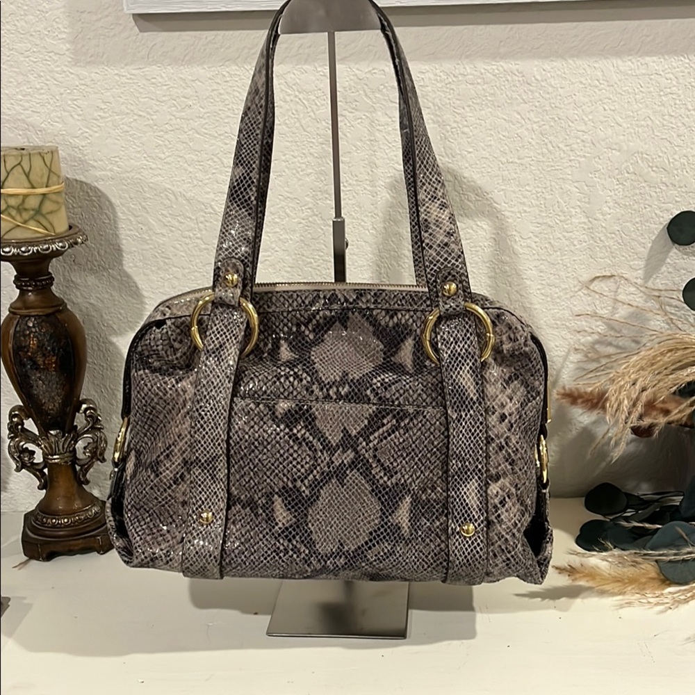 Michael Kors Black and Gray Snake Skin Shoulder Bag - Picture 3 of 11